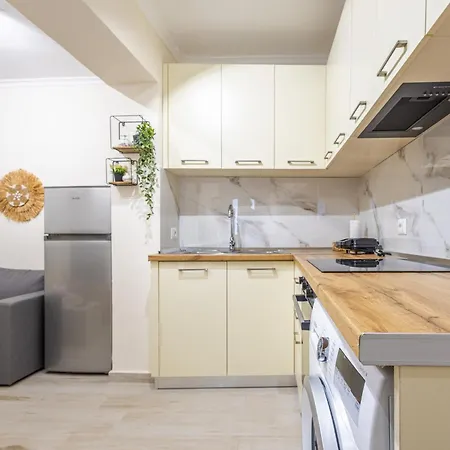 15 Min Form Center - Easy Access - Modern House Daire Tiran